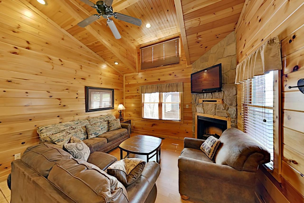 Вилла Gatlinburg Falls Cabin Unit 812 Экстерьер фото