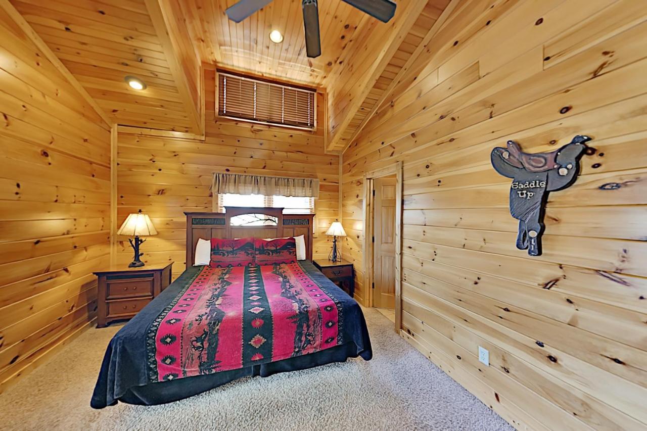 Вилла Gatlinburg Falls Cabin Unit 812 Экстерьер фото